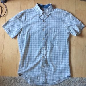 American Eagle Outfitters Short Sleeve Button Down